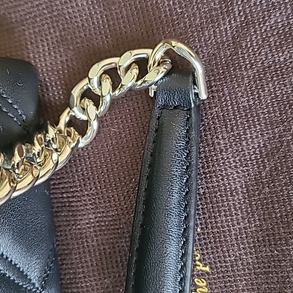 Kate Spade Black Quilted Shoulder Bag with Gold Chain - Picture 2 of 8